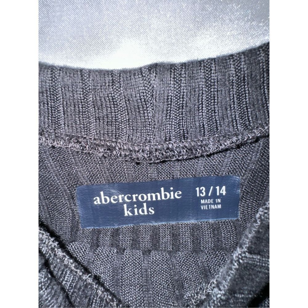 ☔️Abercrombie Kids Mock Neck Long Sleeve Shirt - Picture 3 of 4